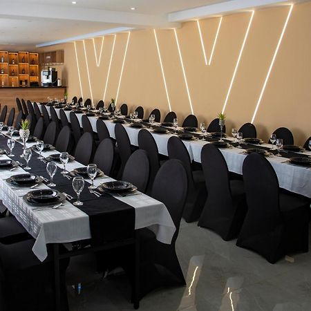 Sax-Win Hotel Pozega Luaran gambar