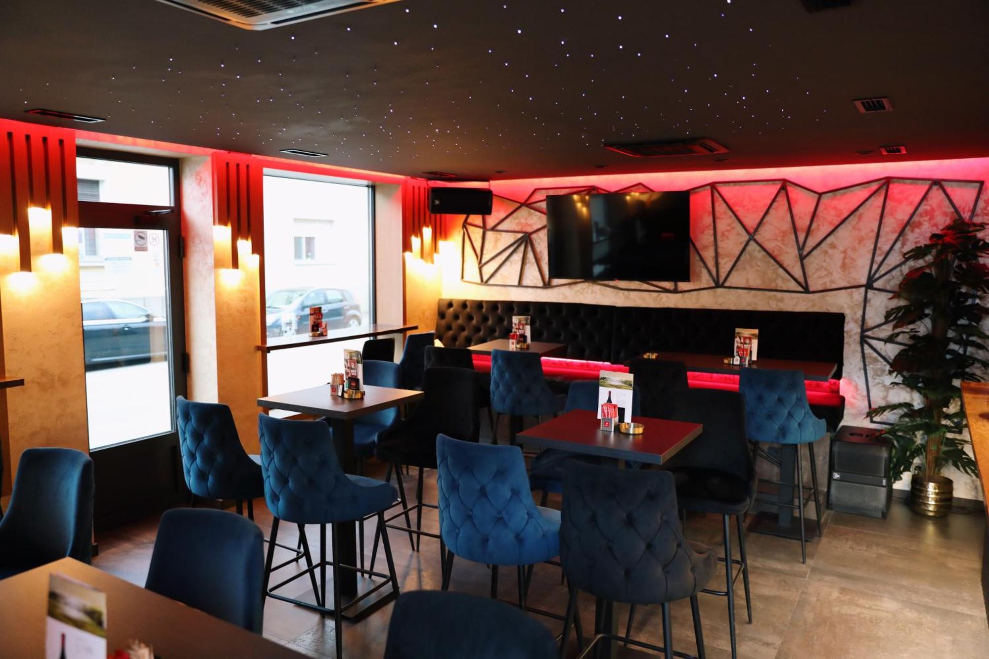 Sax-Win Hotel Pozega Luaran gambar