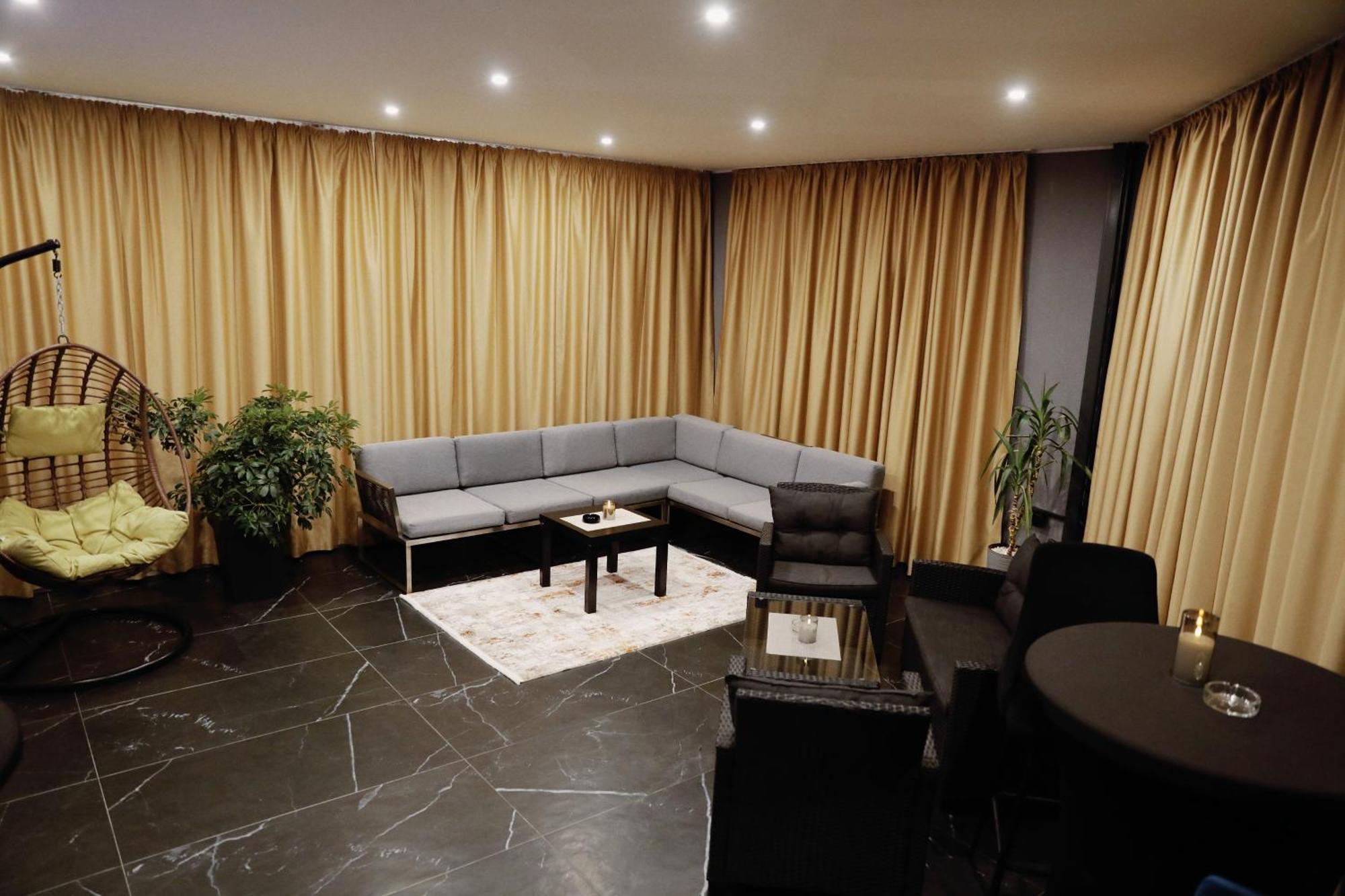 Sax-Win Hotel Pozega Luaran gambar