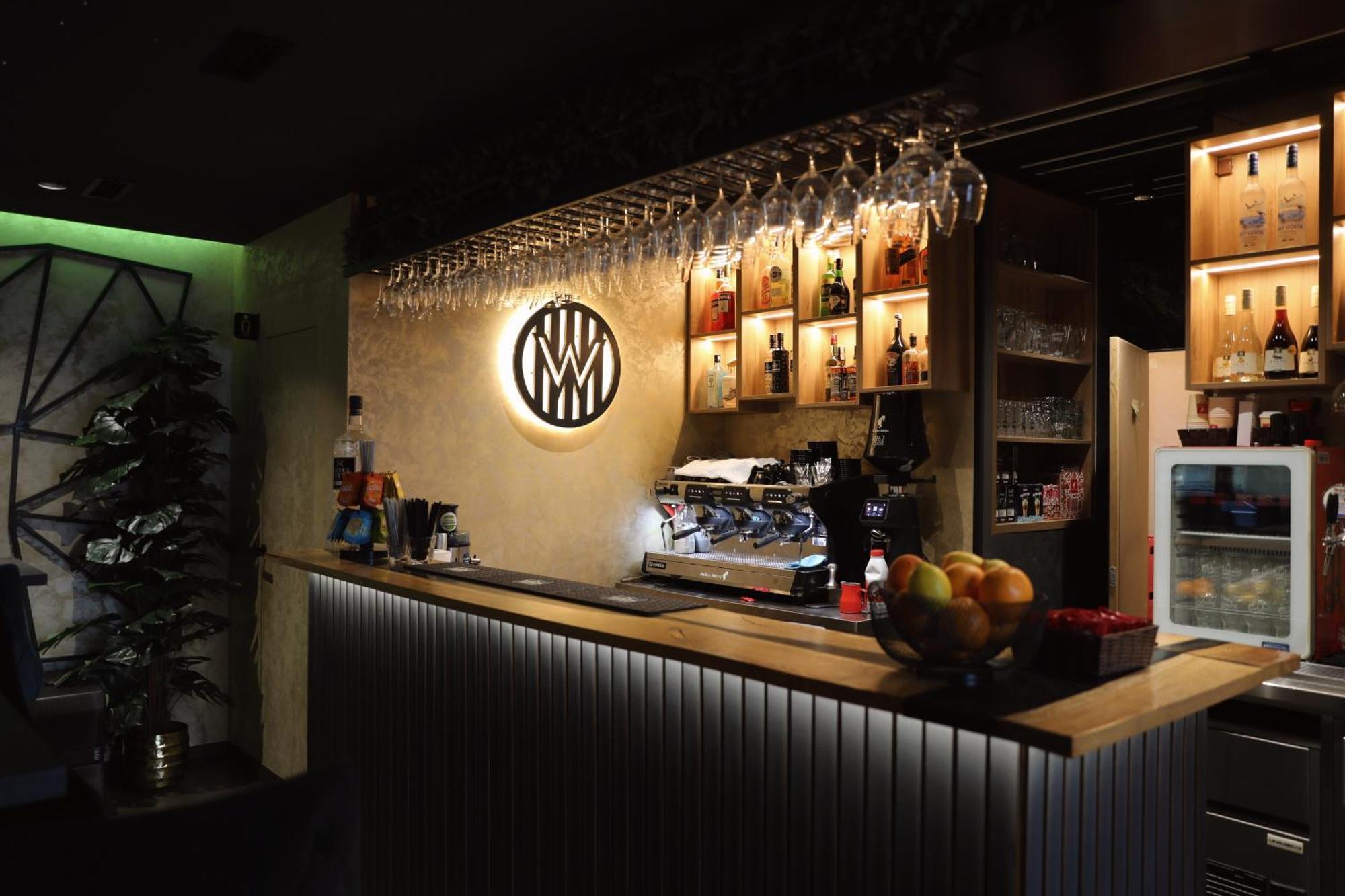 Sax-Win Hotel Pozega Luaran gambar