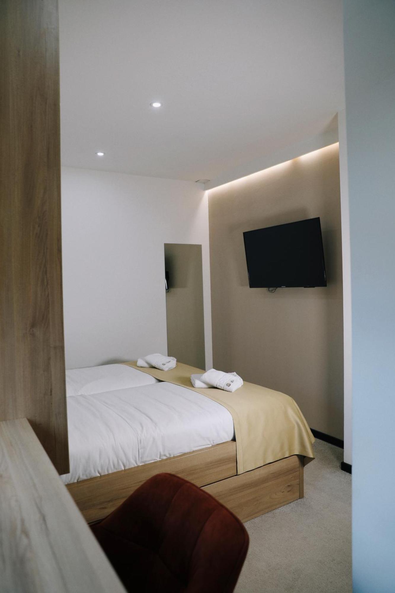 Sax-Win Hotel Pozega Bilik gambar